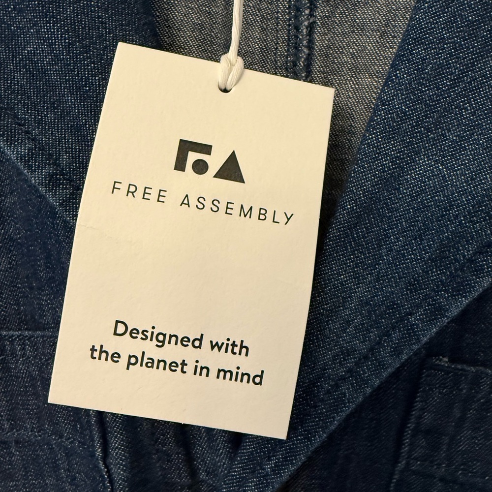 Denim Short Sleeve Jumpsuit - Picture 4 of 4